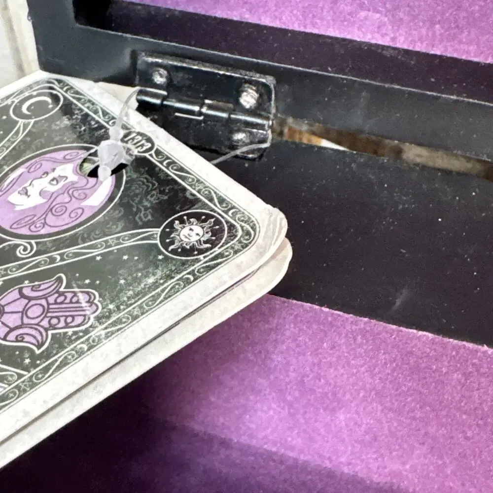 Disney Parks The Haunted Mansion Madame Leota Musical Treasure Jewelry Box New